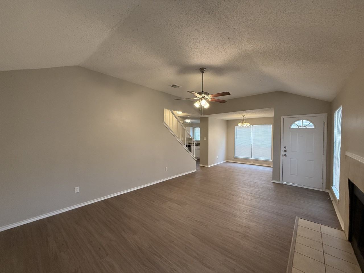 10308 Wood Heights Dr - Photo 3 of 25