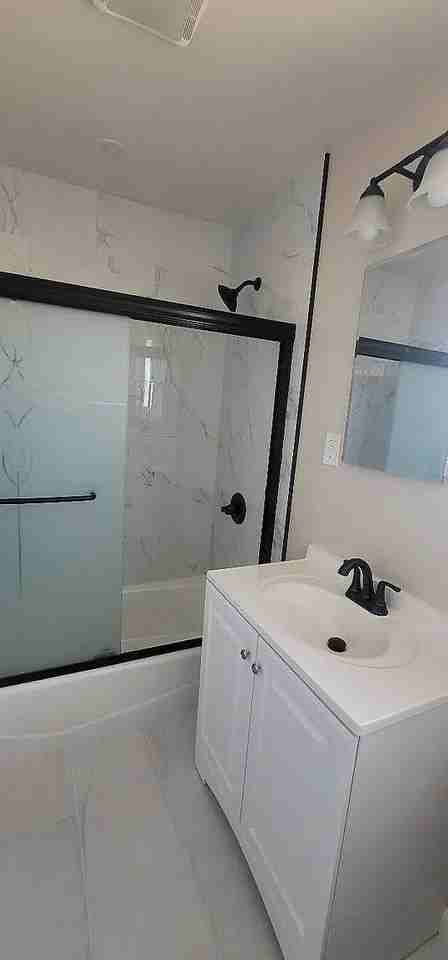 146 N Idaho St #7 - Photo 2 of 11