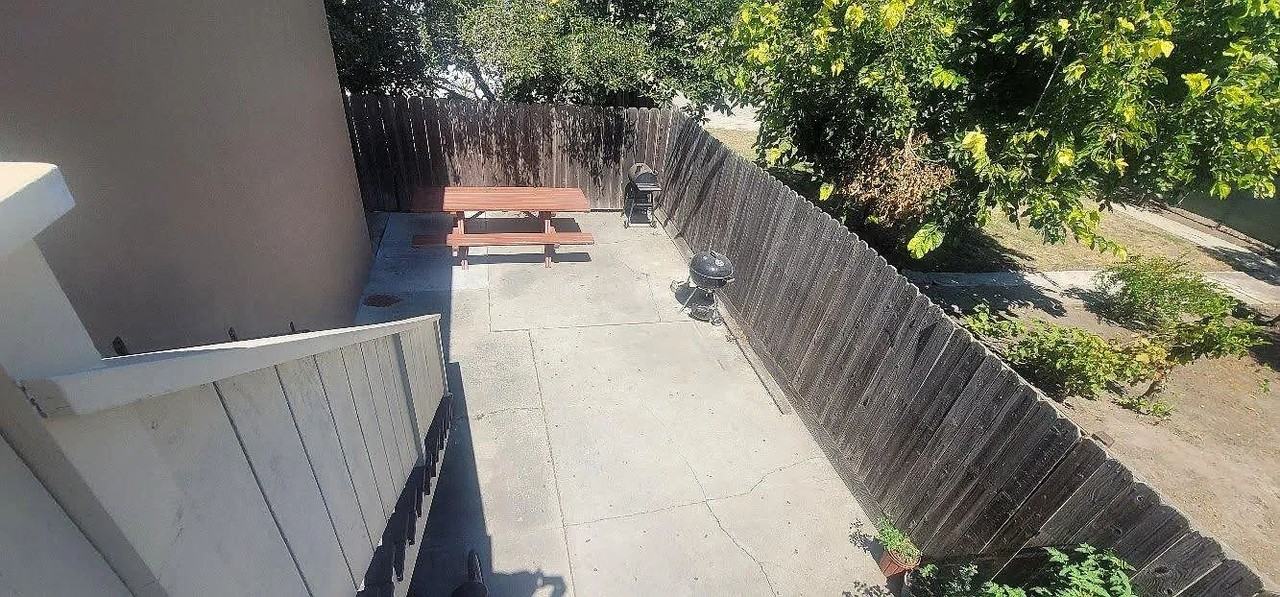 146 N Idaho St #7 - Photo 3 of 11