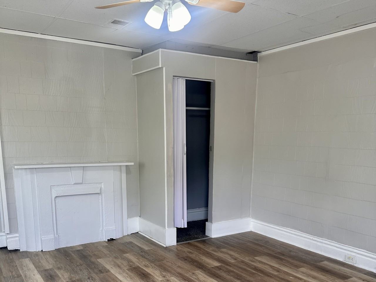 212 N 25th St - Photo 2 of 19