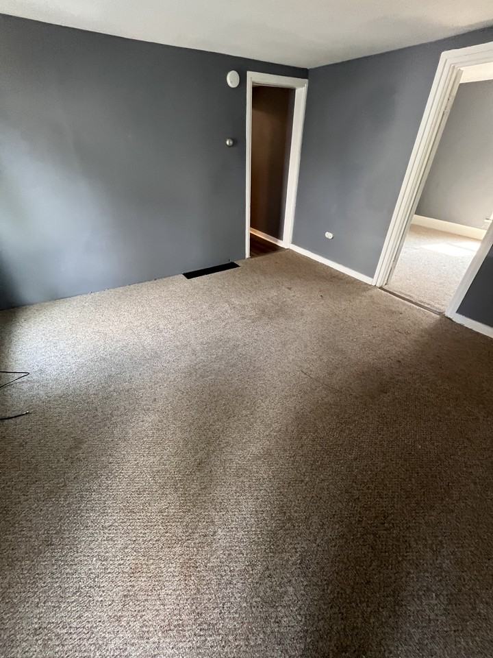 21 Sunnyside St - Photo 2 of 9