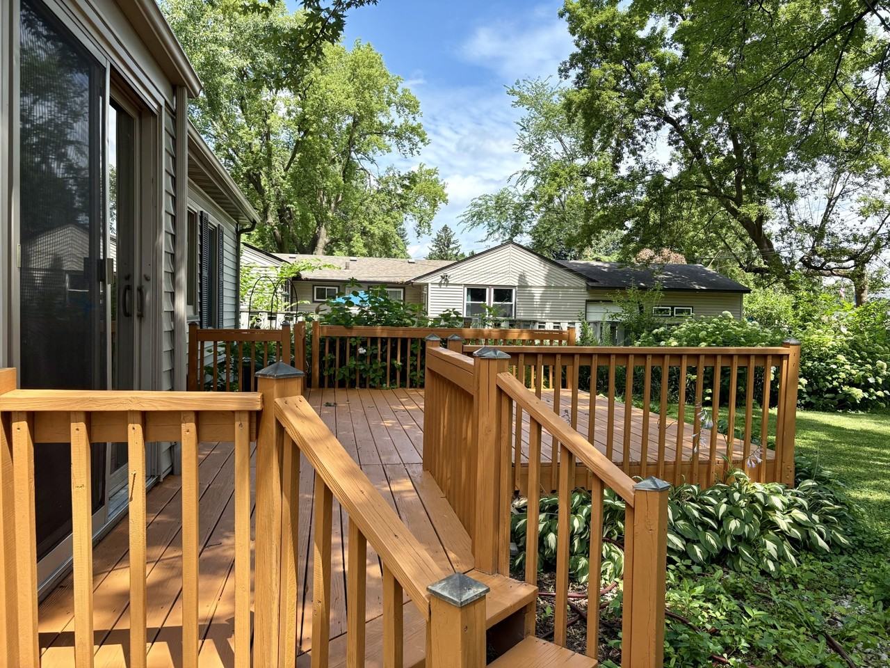 2938 Albert St N - Photo 4 of 19