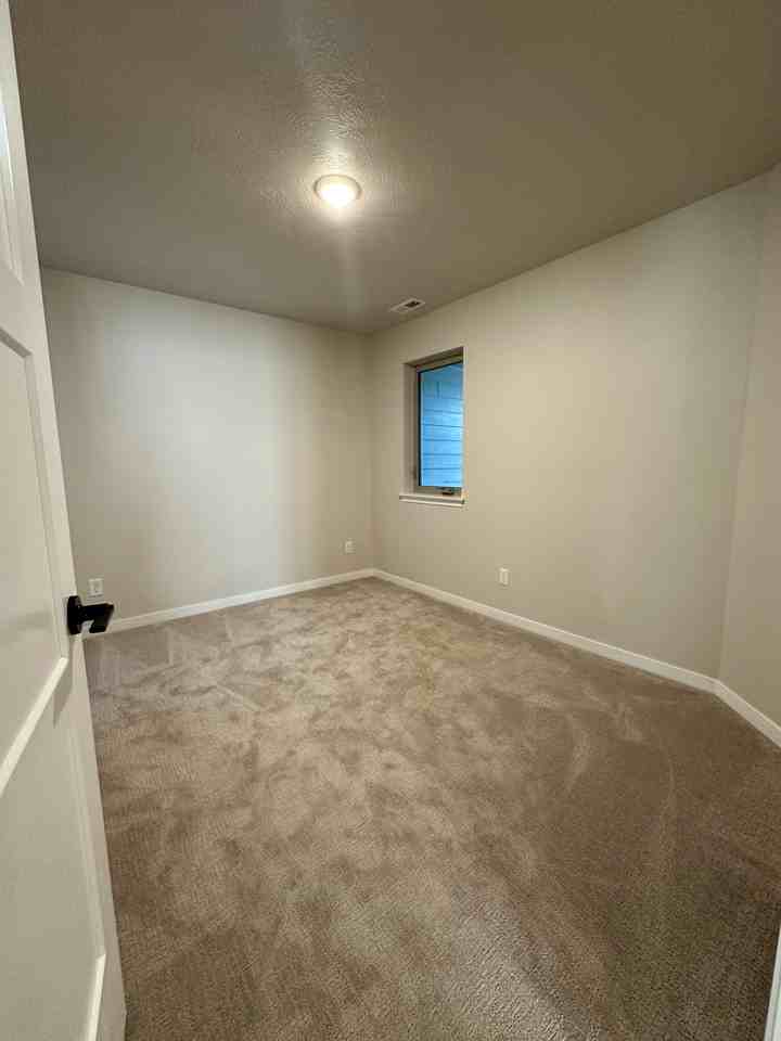 217 E Countryside Ave - Photo 2 of 28