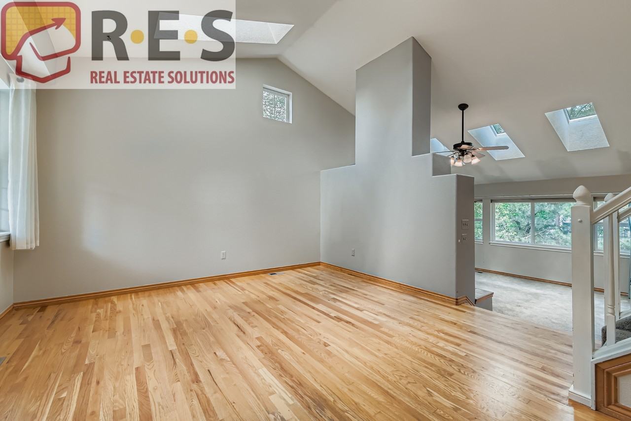 2513 Concord Cir - Photo 5 of 28