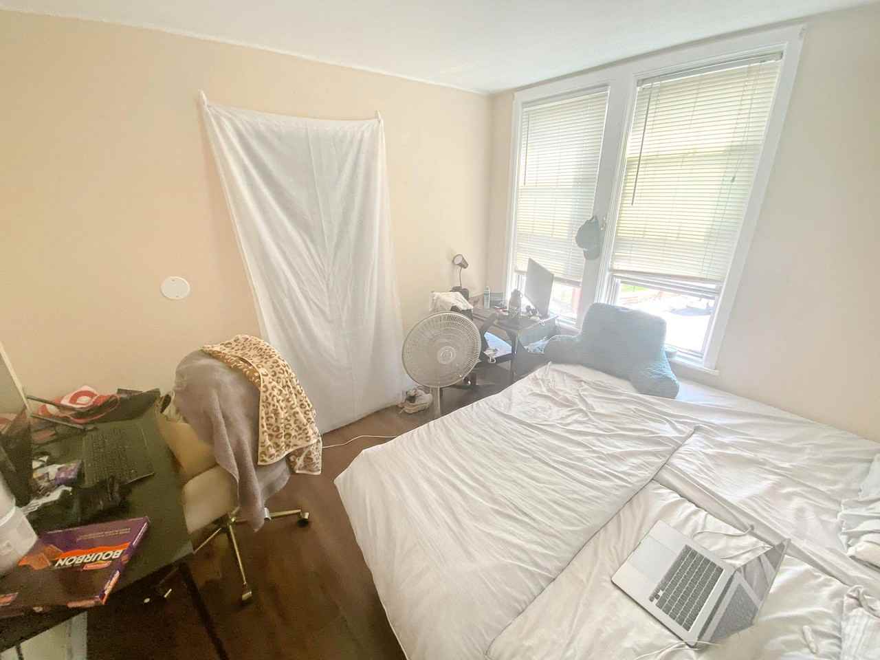 742 Parker St #3 - Photo 6 of 13