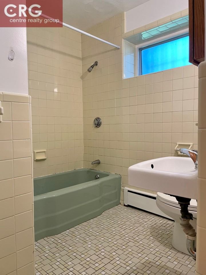 76 Euston Rd #4A - Photo 7 of 8