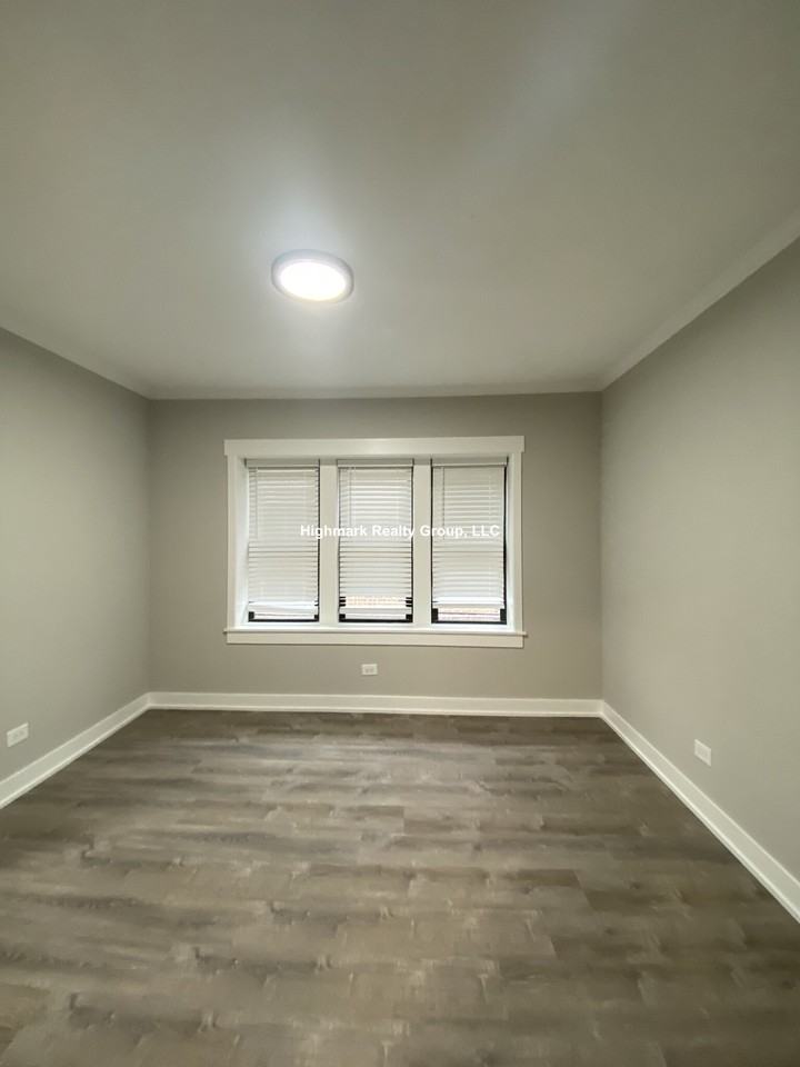 6517 N Newgard Ave #2BA - Photo 3 of 17