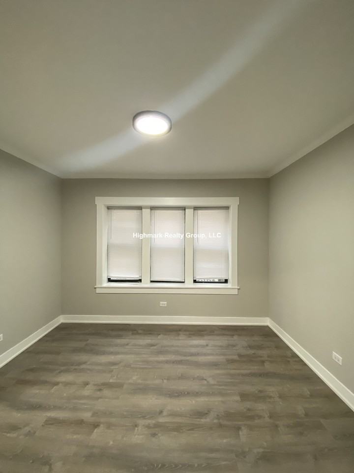 6517 N Newgard Ave #2BA - Photo 4 of 17