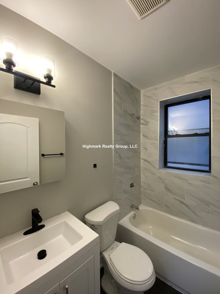 6517 N Newgard Ave #2BA - Photo 6 of 17