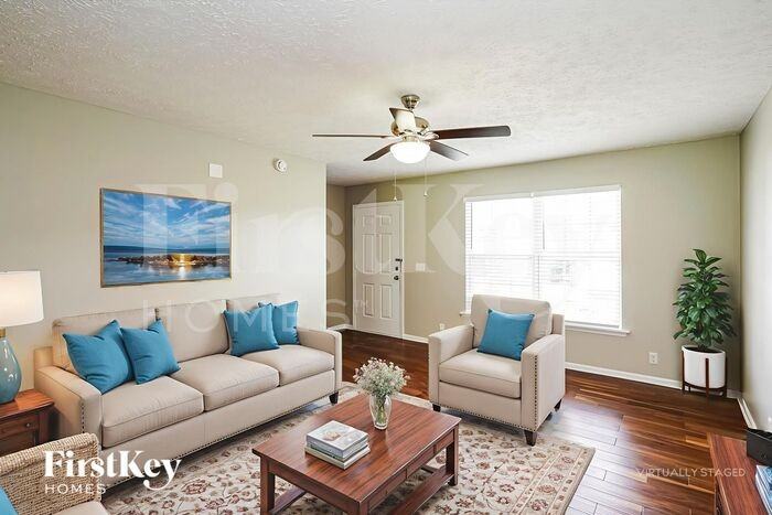 8820 Cressent Glen Ct - Photo 3 of 19