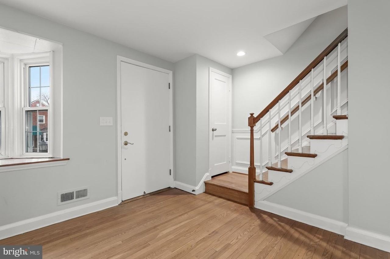 8336 Wyton Road - Photo 7 of 45