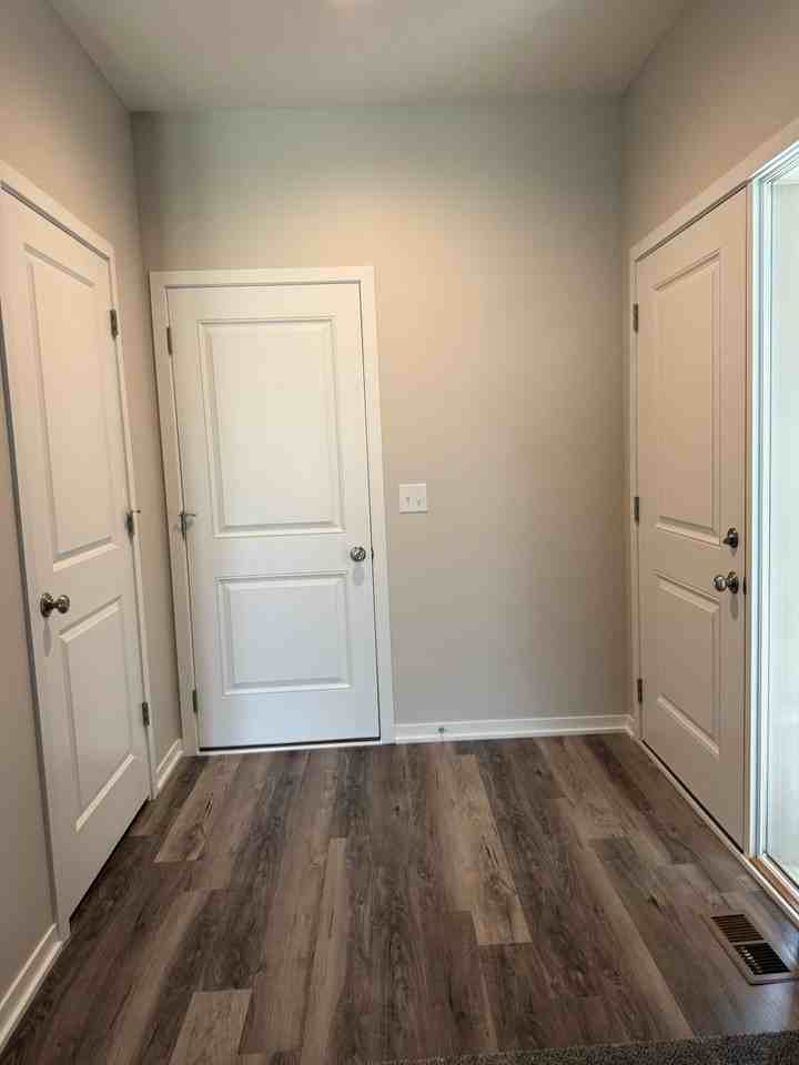 8825 Bristlecone Dr - Photo 4 of 24