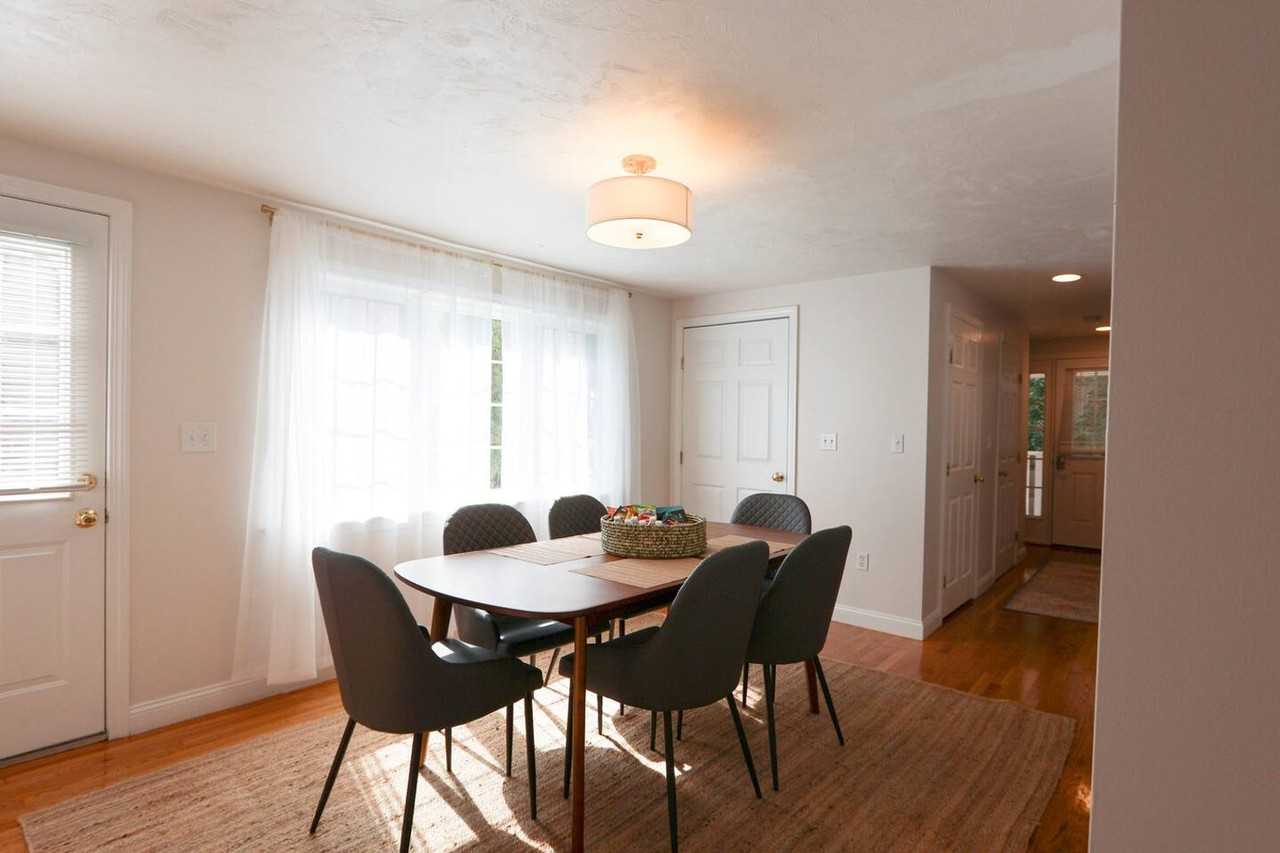 25 Jay St #1238166P - Photo 6 of 19