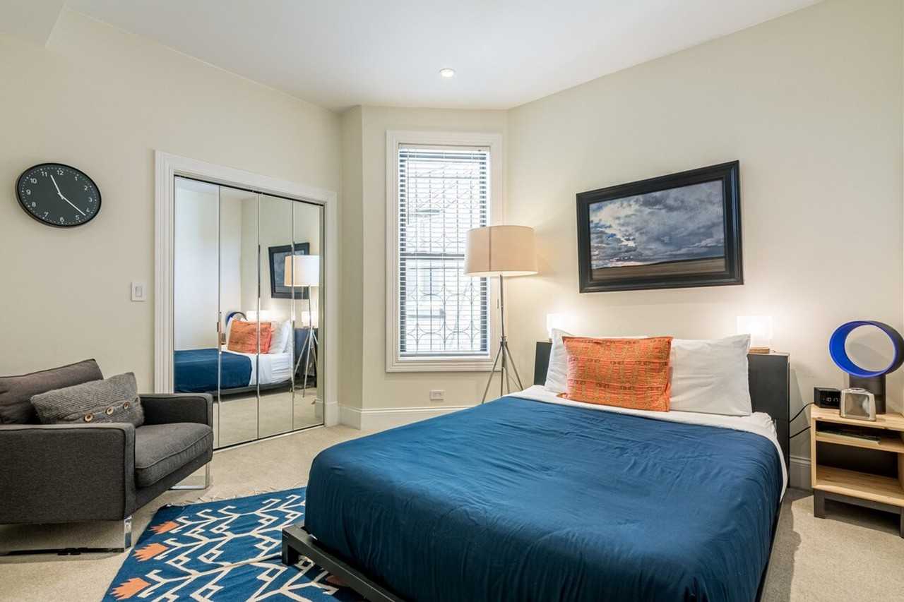 2947 W Logan Blvd #1255600P - Photo 2 of 19