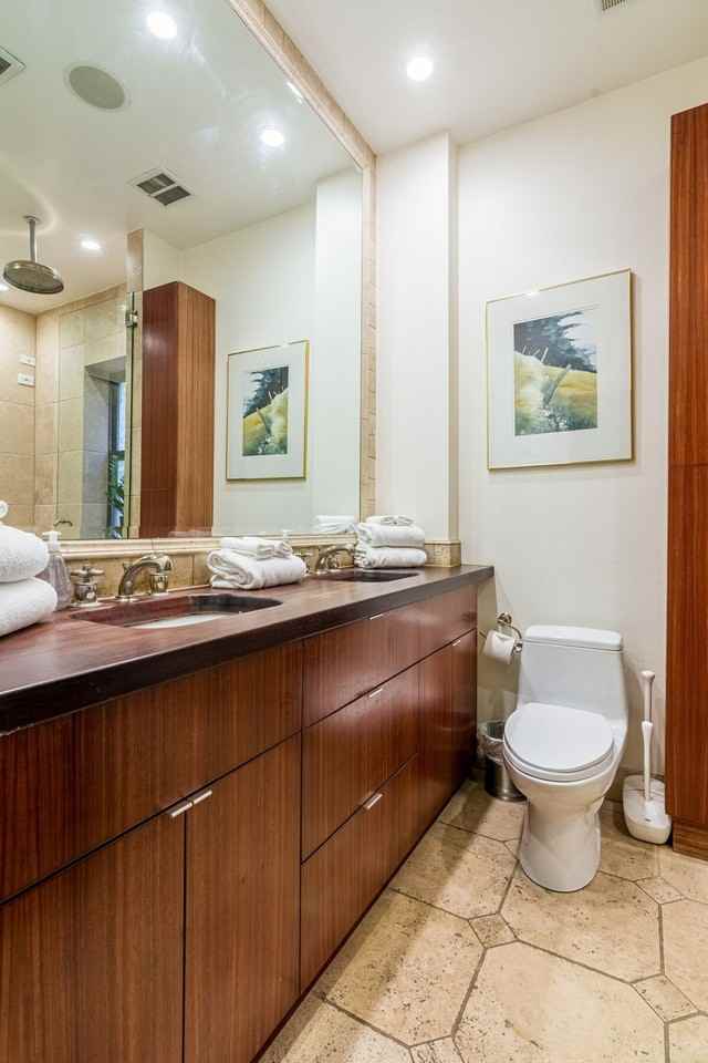 2947 W Logan Blvd #1255600P - Photo 2 of 18