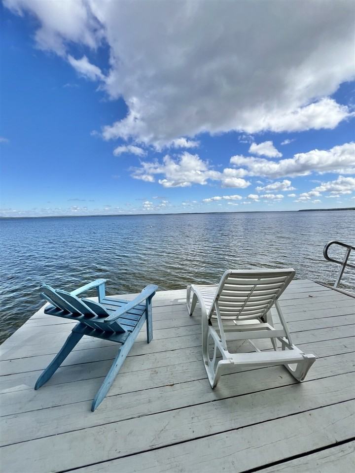 36 Oak Rd #1255619P - Photo 3 of 27