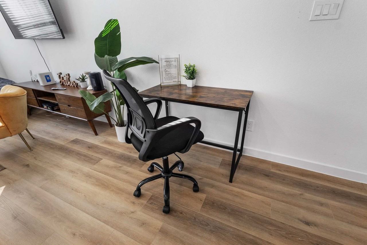 6738 Peerless St #1257736P - Photo 5 of 50