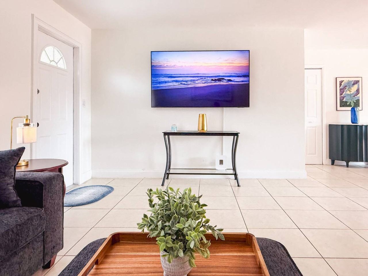 3672 Nw 18th Ave #1258728P - Photo 4 of 30