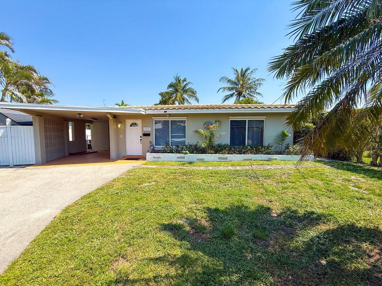 3672 Nw 18th Ave #1258728P - Photo 5 of 30