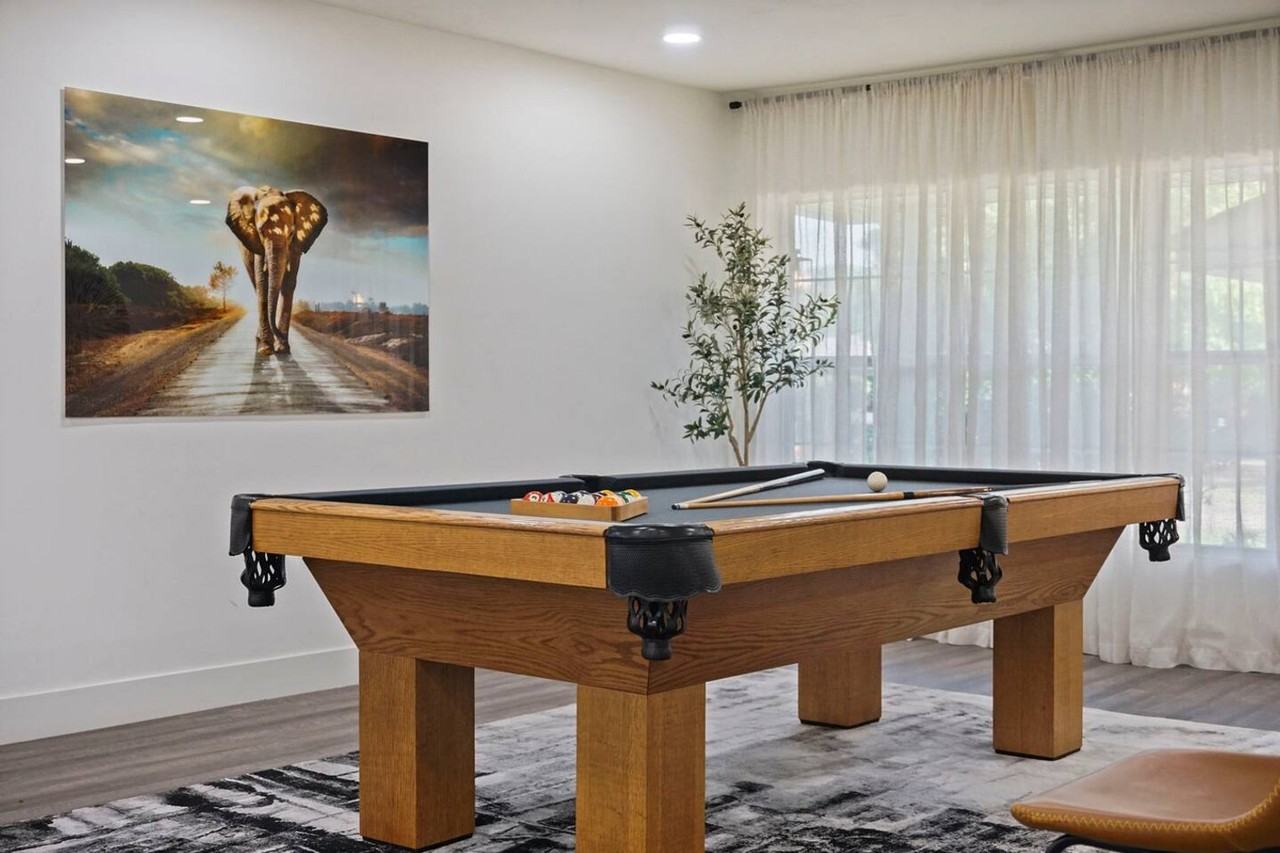 2809 Pembroke Ter #1259097P - Photo 3 of 50