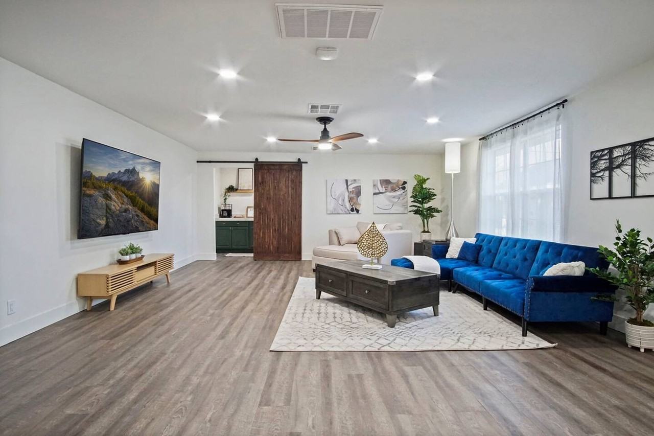 2809 Pembroke Ter #1259097P - Photo 6 of 50