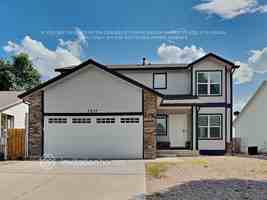 featured image of 7217 Moss Bluff Ct