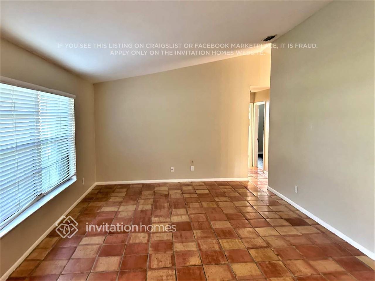 231 Bobwhite Rd - Photo 3 of 18