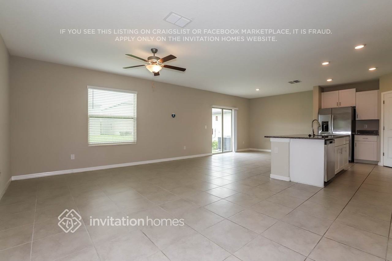 11109 Riley Pines Cir - Photo 4 of 18