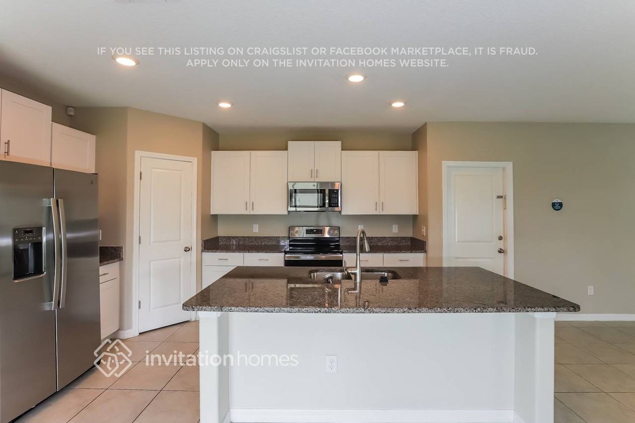 11109 Riley Pines Cir - Photo 7 of 18
