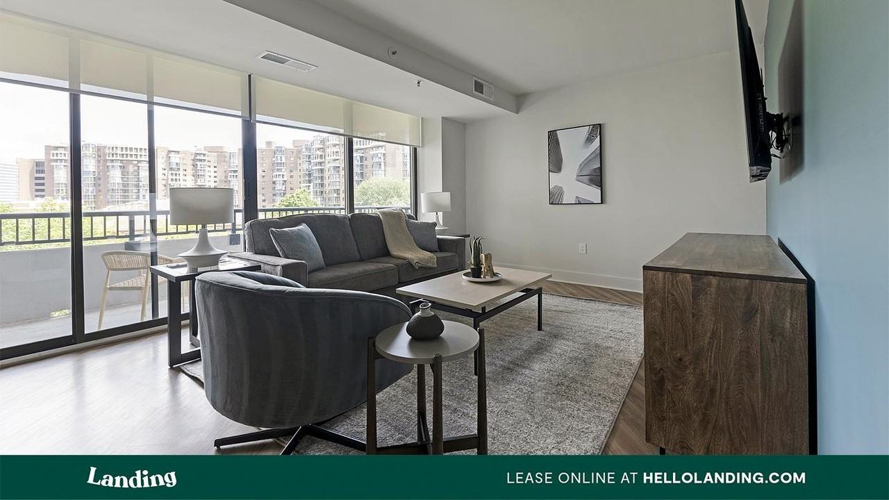 1550 Clarendon Blvd - Photo 3 of 50