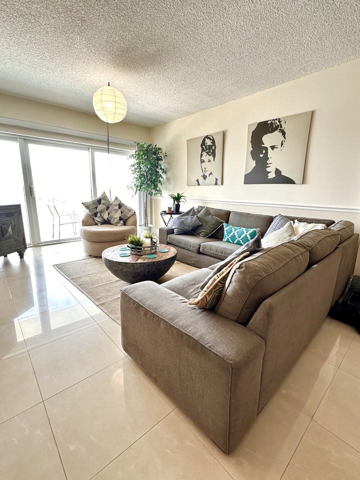 300 Bayview Drive #610 - Photo 2 of 31