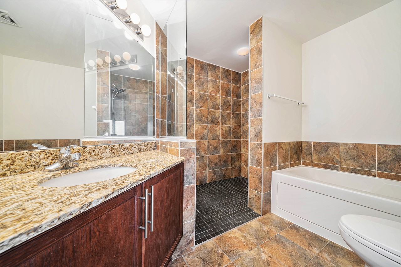 200 Rideau St #2304 - Photo 3 of 31