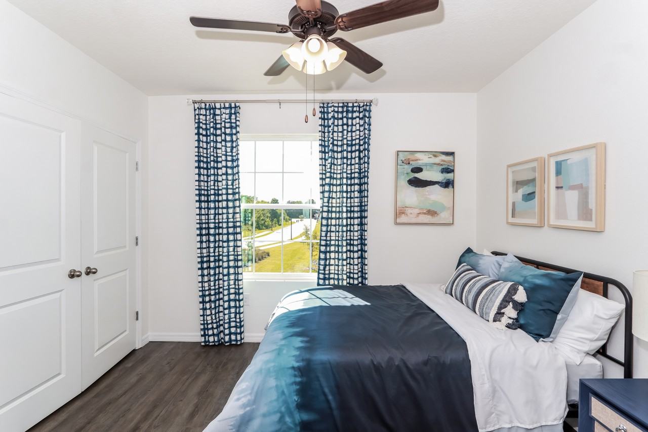 11945 Stoneport Pl - Photo 6 of 29