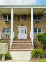 featured image of 84 Manchester Ct