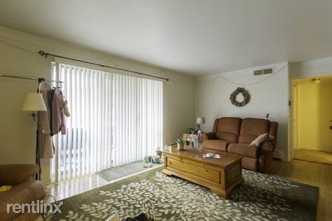 River House Condominiums - Photo 3 of 7