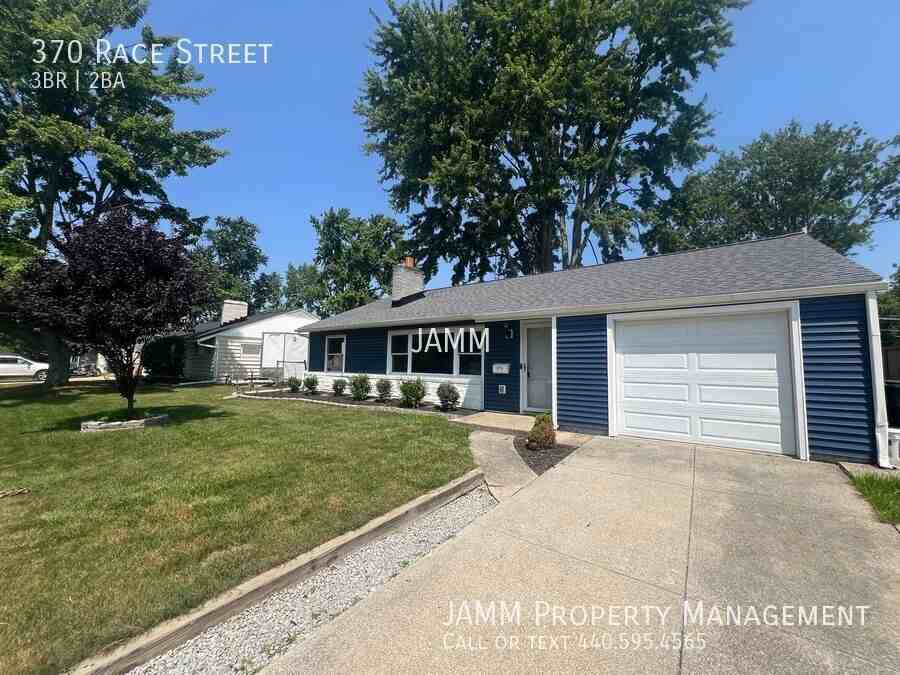 370 Race St - Photo 2 of 20