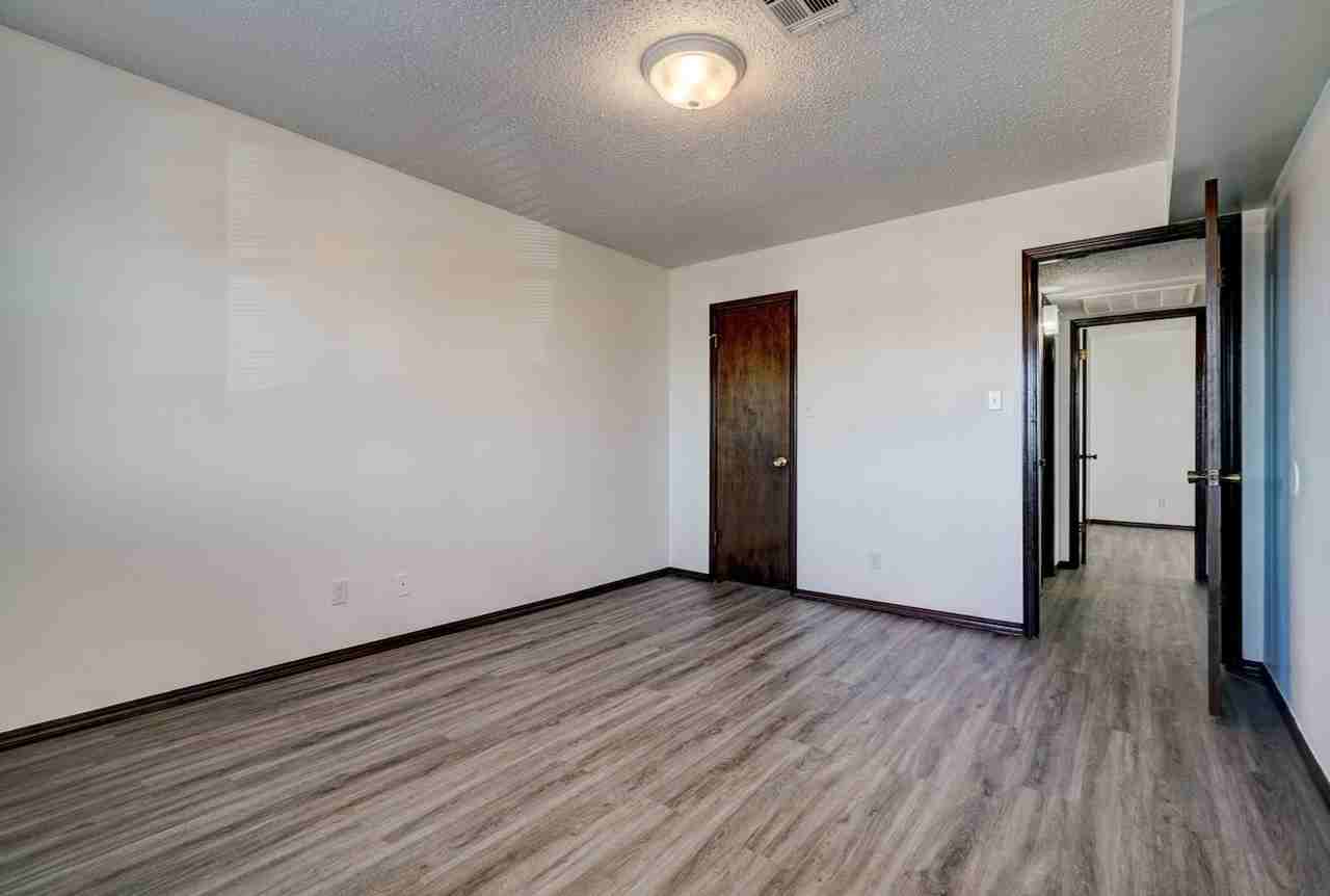 3101 Se Surrey Ln - Photo 4 of 4