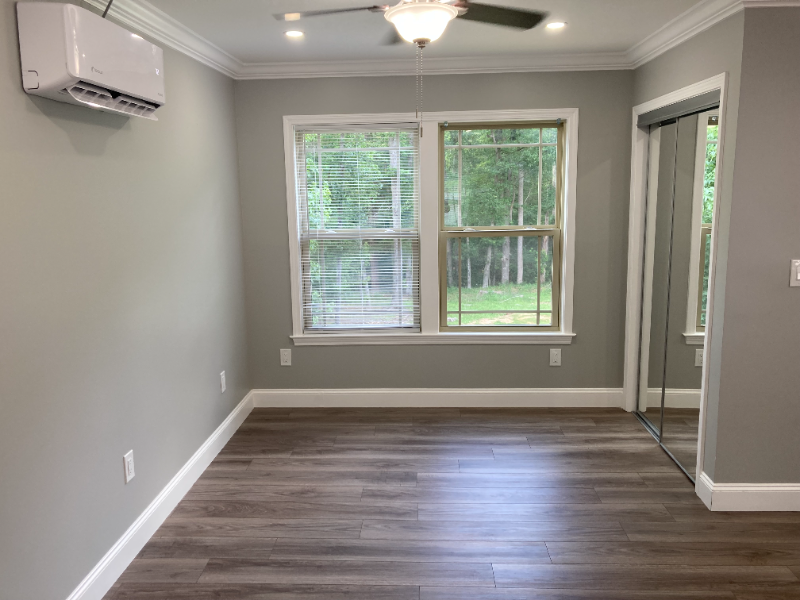 1 Mccall Rd - Photo 6 of 7