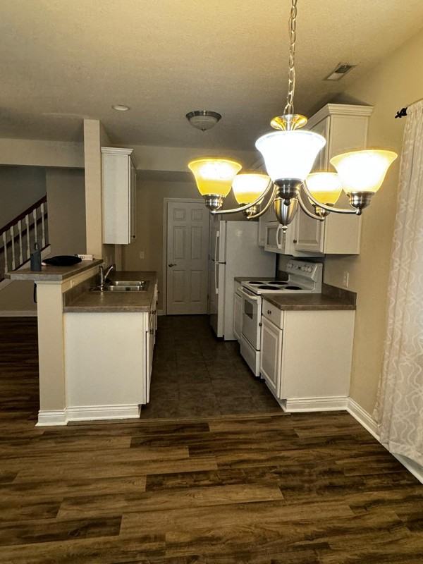 3607 Graybeck Dr - Photo 2 of 15