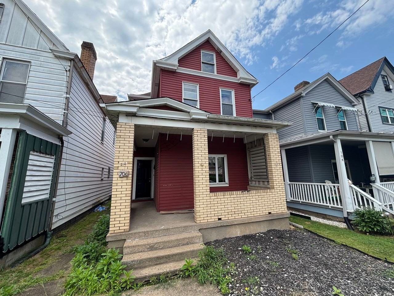 706 E 17th Ave - Photo 3 of 25