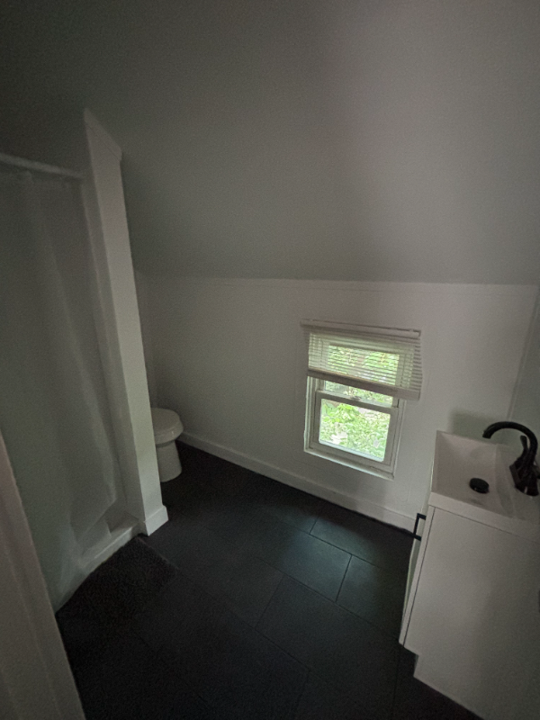 405 Carrier St Ne - Photo 6 of 20