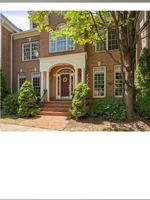 featured image of 3846 Farrcroft Grn