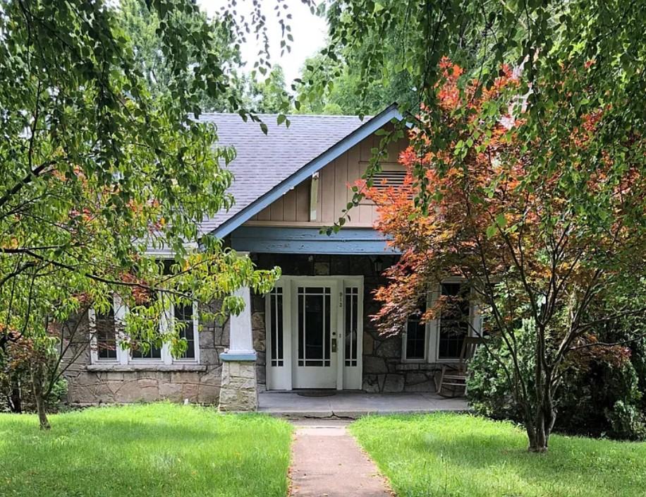 913 Bradford Ave #NA - Photo 2 of 27