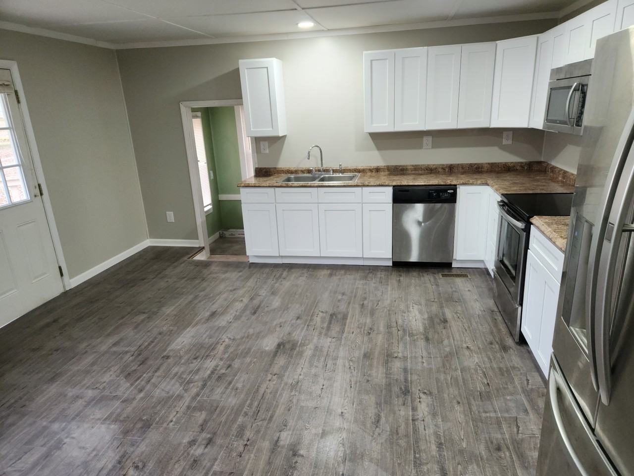 3007 Wilson Ave #NA - Photo 4 of 6