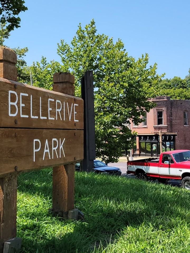 5601 S Broadway - Photo 2 of 8