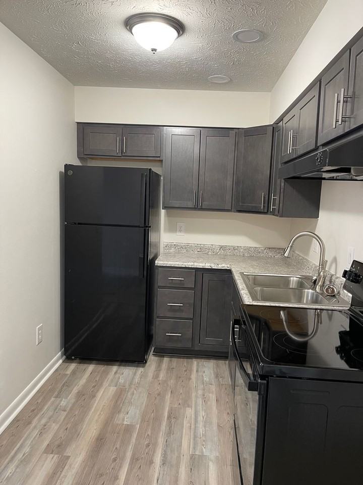 159 Suter St #A - Photo 5 of 8