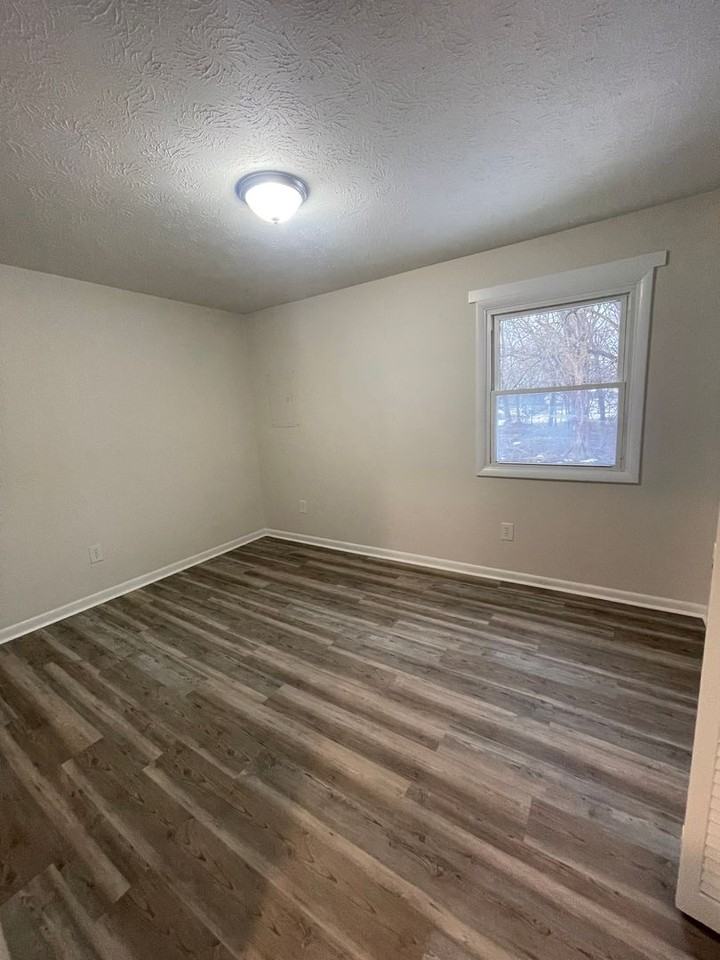 159 Suter St #A - Photo 7 of 8