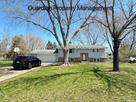 6732 114th Cir N - Photo 1 of 1