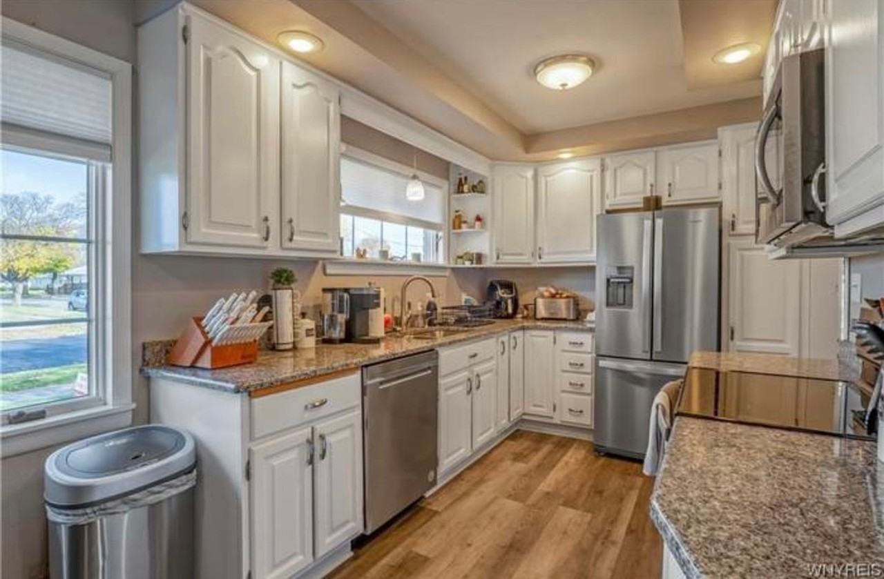 2965 Jerauld Ave - Photo 2 of 31