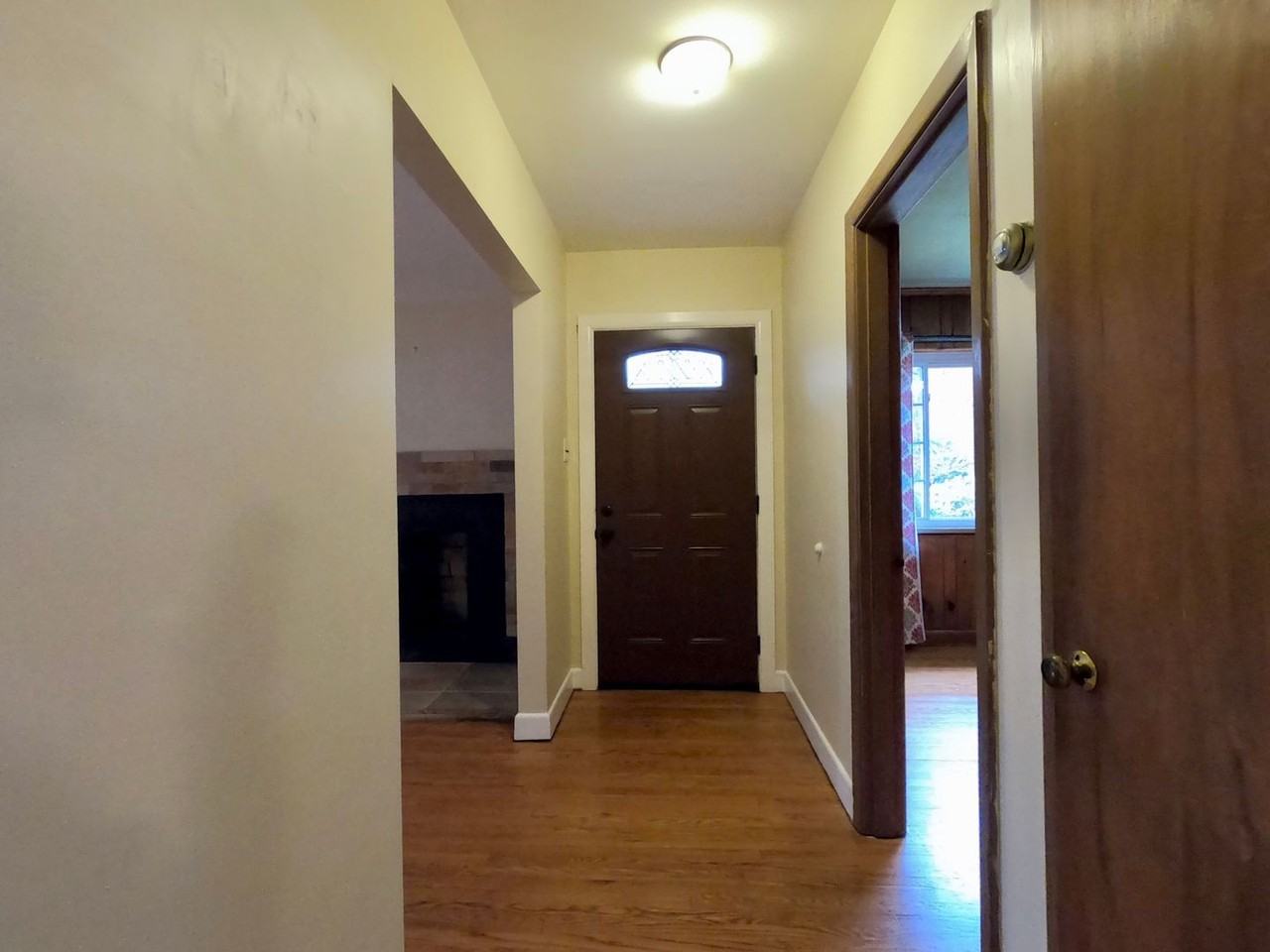 136 Gilbert Ln - Photo 5 of 18